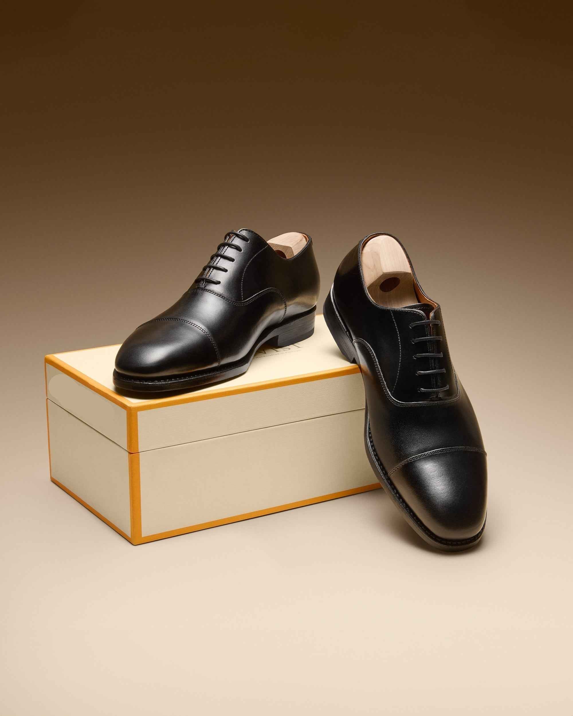 Äppelviken – Black Calf