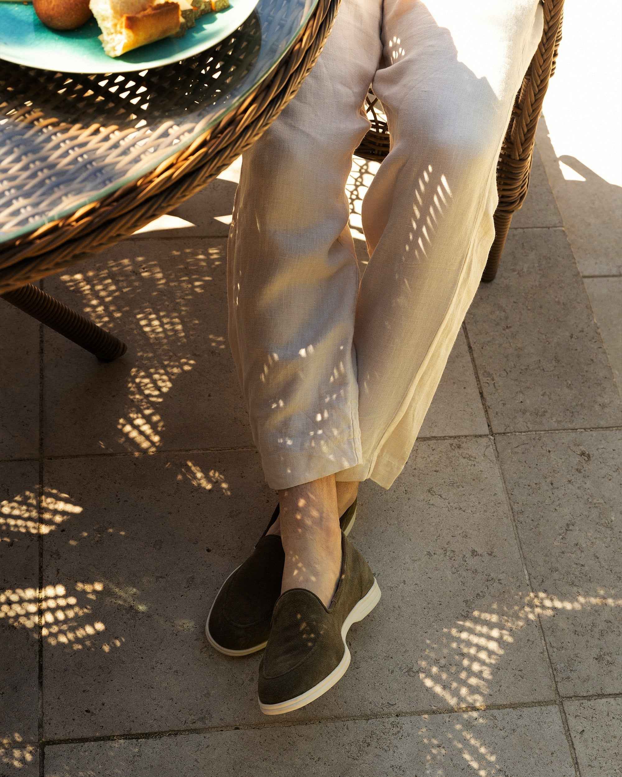 Brännö – Moss Green Suede