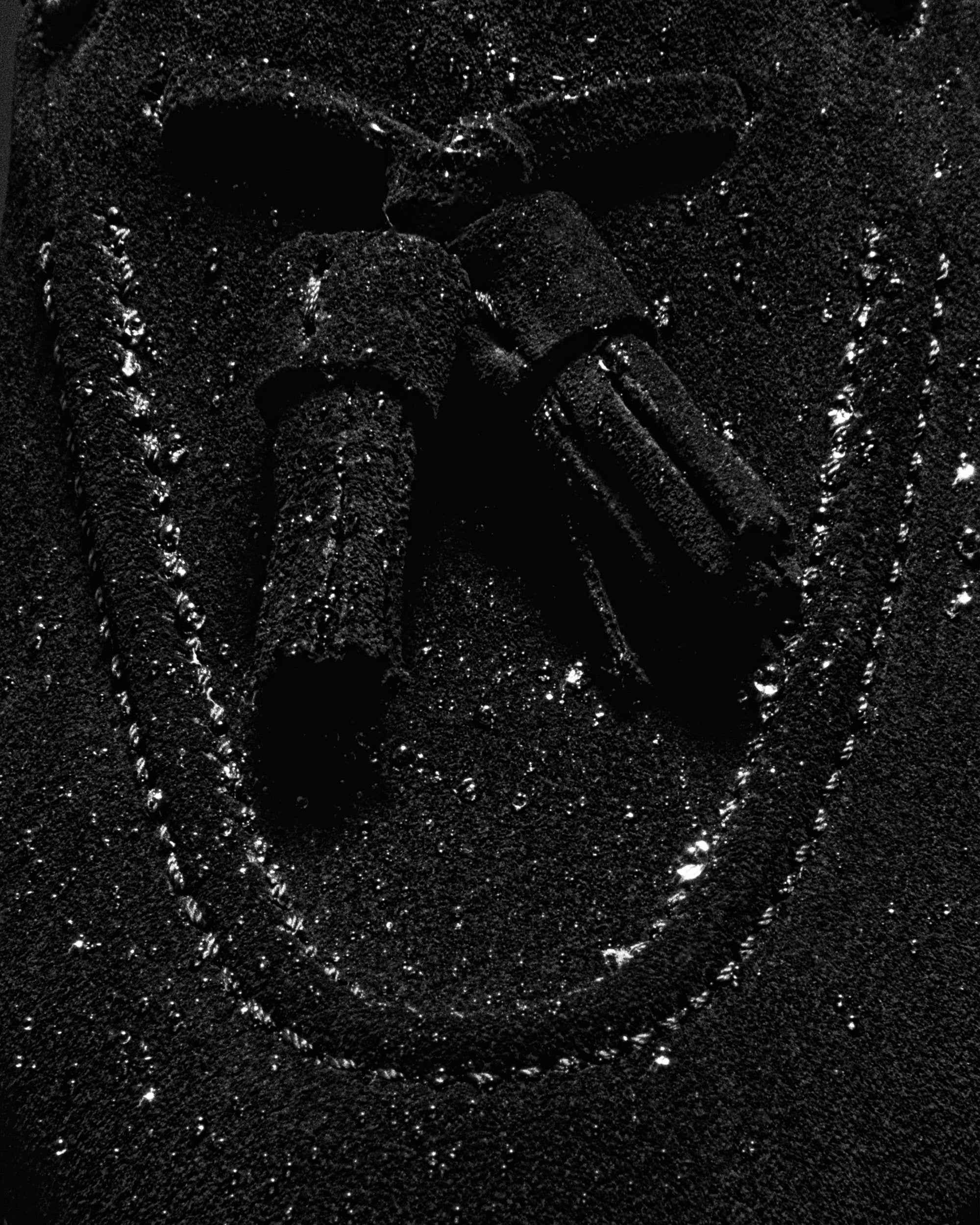 Mölle – Black Suede